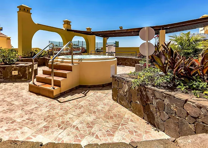 Ocean View & Heated Pool Адехе