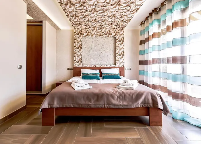 Ocean View & Heated Pool