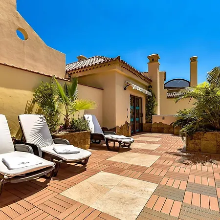 Lejlighed Ocean View & Heated Pool